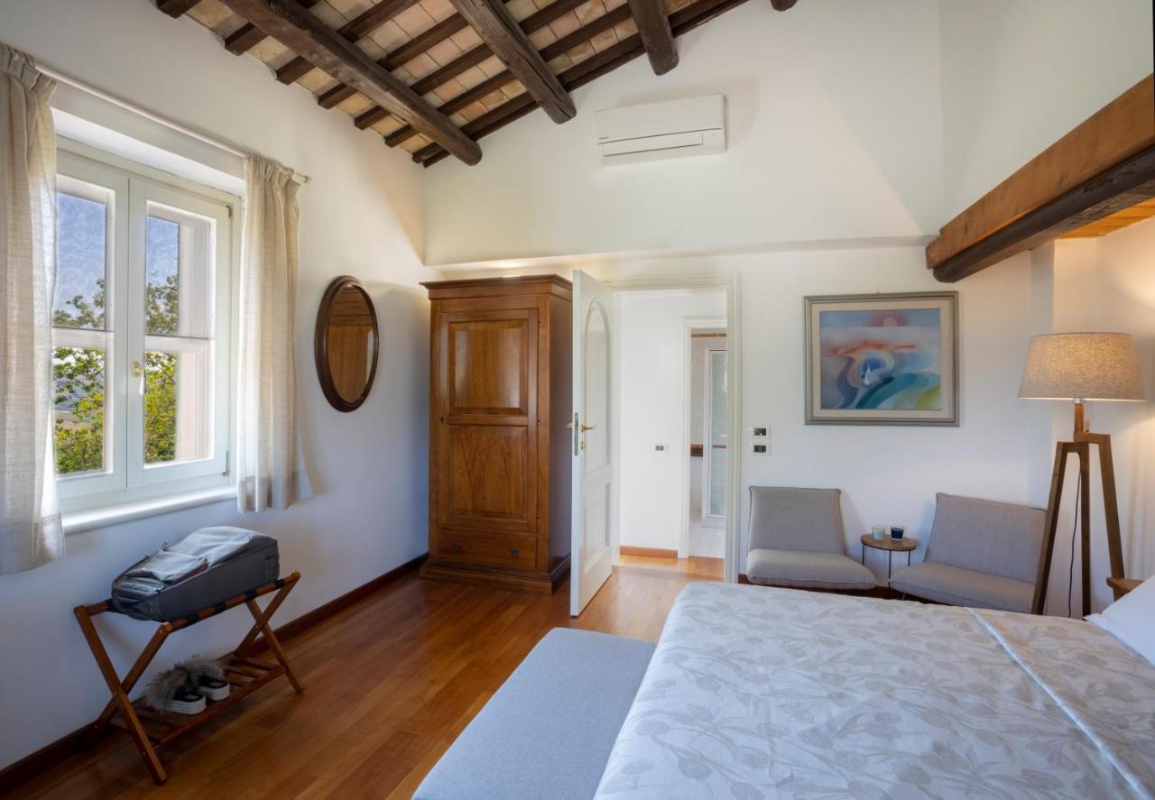 Rustico Villa Lemarche B&B المظهر الخارجي الصورة