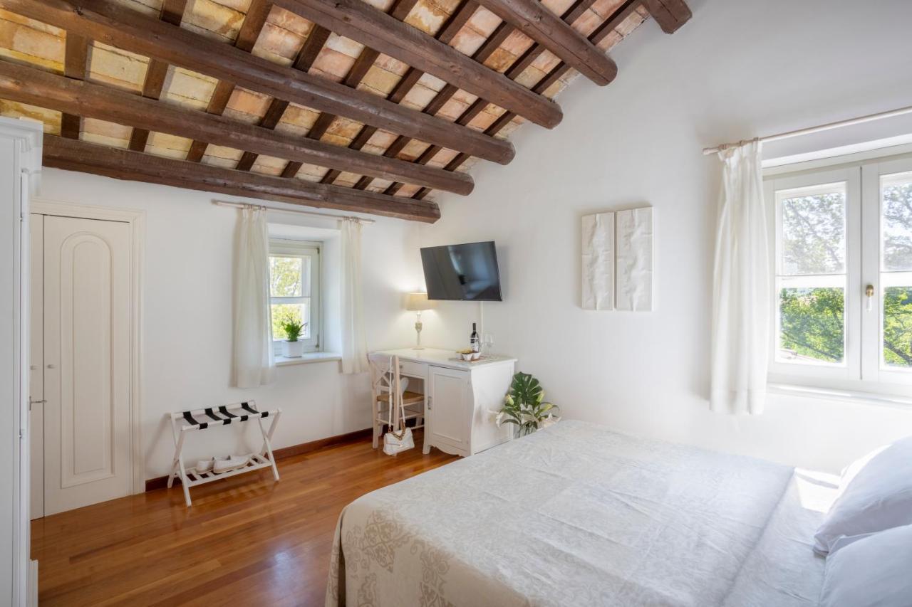 Rustico Villa Lemarche B&B المظهر الخارجي الصورة