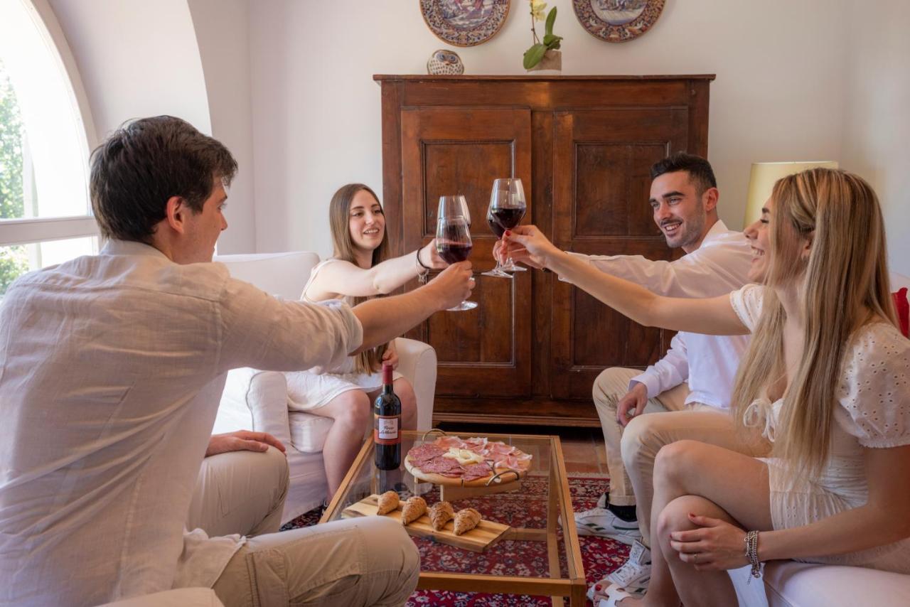 Rustico Villa Lemarche B&B المظهر الخارجي الصورة