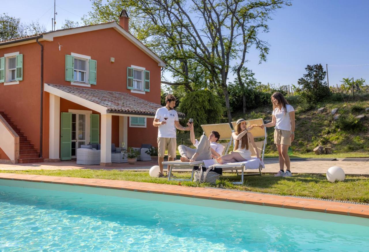 Rustico Villa Lemarche B&B المظهر الخارجي الصورة