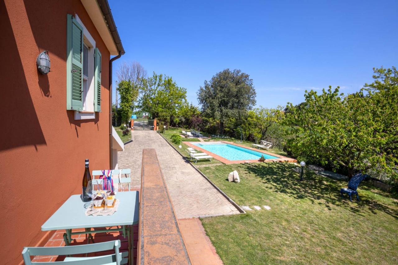 Rustico Villa Lemarche B&B المظهر الخارجي الصورة